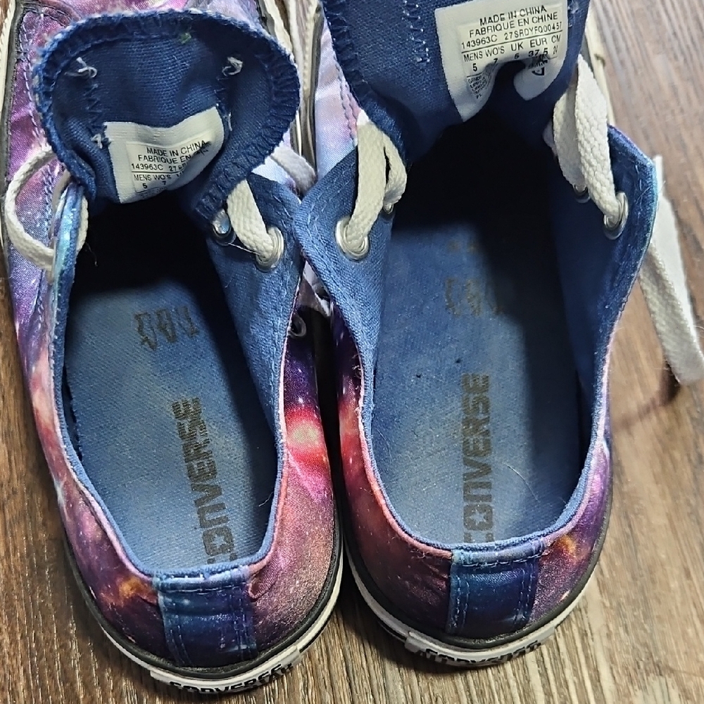 Converse All Star Galaxy Print Low Top Sneakers Womens 7 / Mens 5 Purple Space - Picture 12 of 12